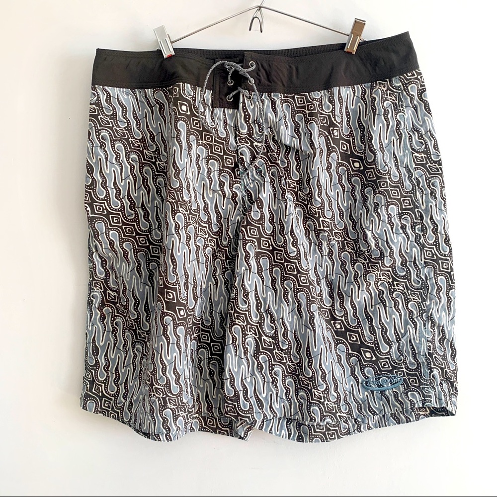 Vintage Patagonia 'Pataloha' Print Board Shorts